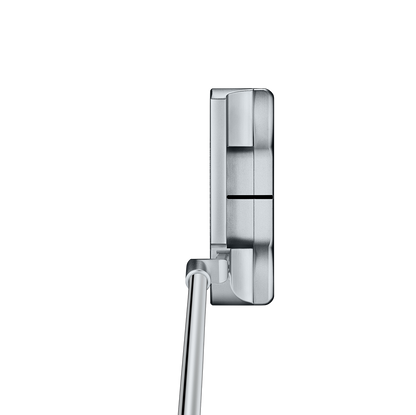 Scotty Cameron Studio Style Newport Plus